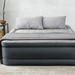 מזרן מתנפח זוגי עם משאבה מובנית