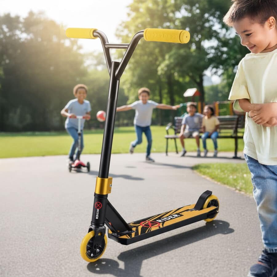 ⁦קורקינט לילדים פרו מקצועי בצבע צהוב⁩ – תמונה ⁦3⁩