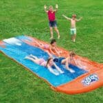 מגלשת מים – משטח החלקה רטוב תלת-מסלולי