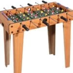 שולחן כדורגל עם רגליים