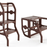 מגדל למידה מתקפל מעץ בצבע חום לילדים, מוצג במצב פתוח ובמצב מקופל | yrz