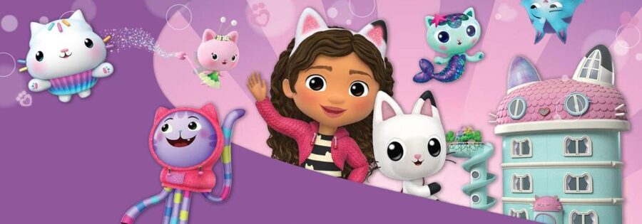 דמויות מצוירות של גבי וחבריה מבית הבובות של גבי על רקע ורוד לצד מגדל הבית | yrz
