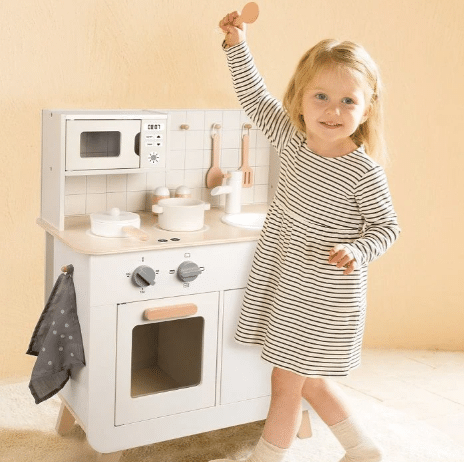 מטבח מעץ לילדים אור W10K015