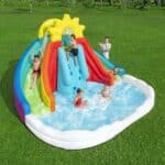 מתנפח מים דו מסלולי קשת בענן 5346P מבית BESTWAY