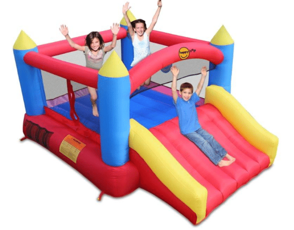 מתקן מתנפח עם מגלשה רחבה ומשטח קפיצה בצבעי אדום כחול וצהוב | yrz