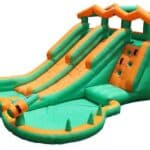 מתנפח מים ירוק וכתום עם שתי מגלשות ומגלשת טיפוס ובריכת נחיתה קדמית | yrz